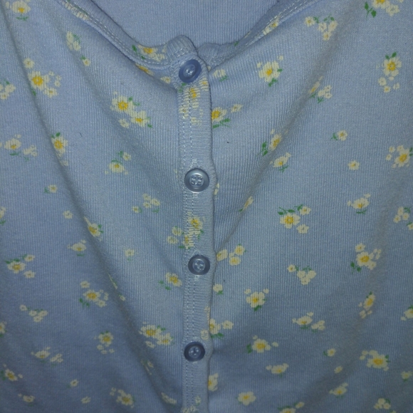 Brandy Melville esque button up blue baby tee - Picture 2 of 2